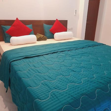 New Sea Lion Guest House Hikkaduwa Luaran gambar