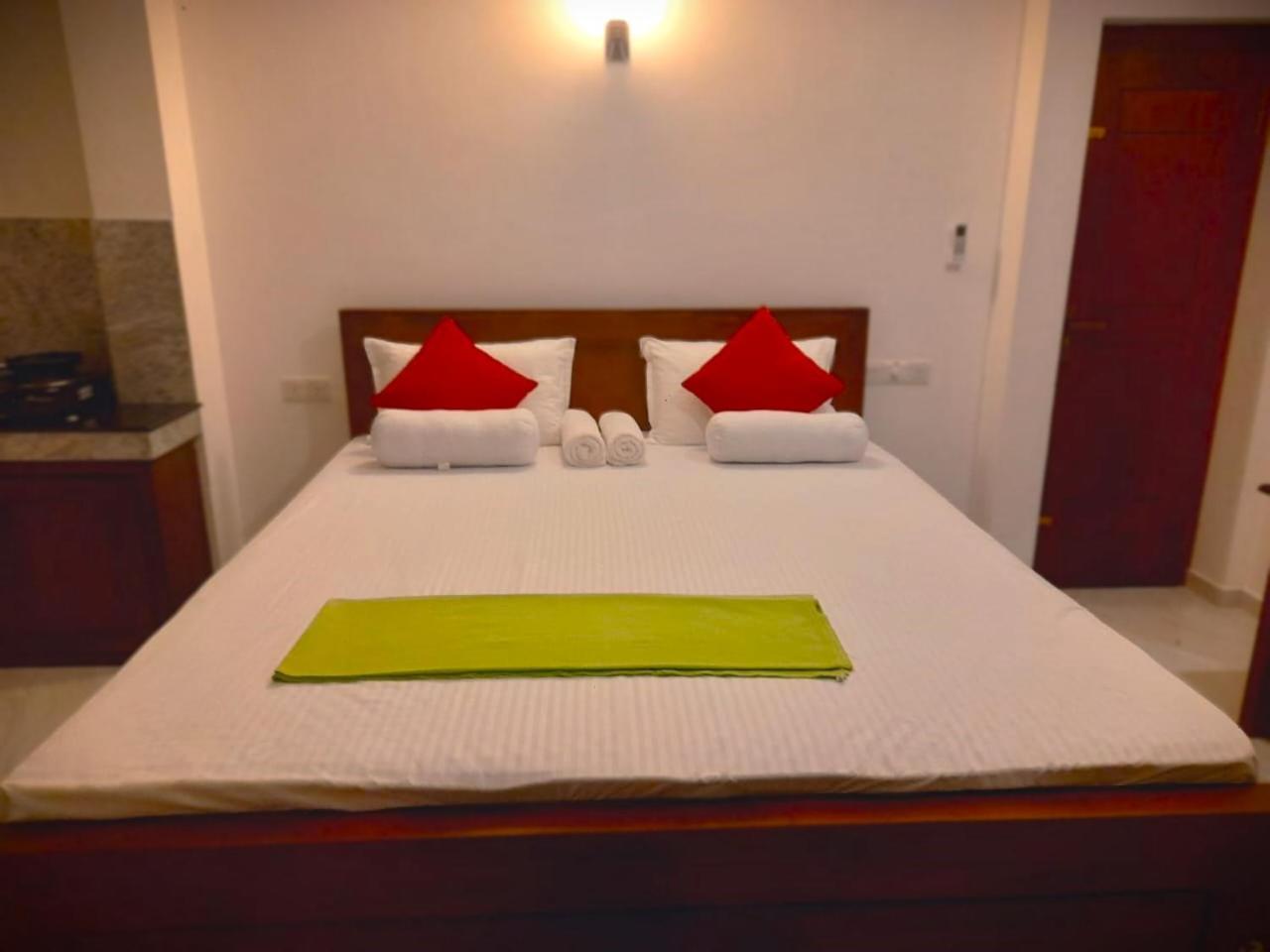 New Sea Lion Guest House Hikkaduwa Luaran gambar