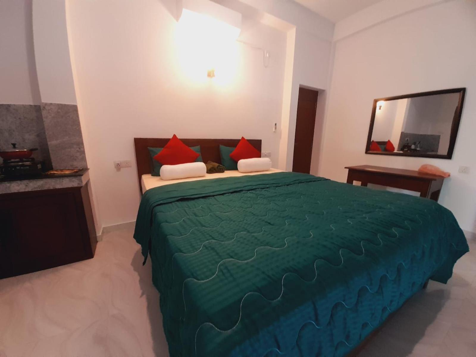 New Sea Lion Guest House Hikkaduwa Luaran gambar